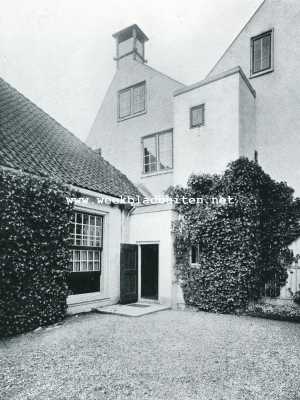 Noord-Holland, 1907, Zandvoort, Het landgoed Groot Bentveld onder Zandvoort. Toegang tot hbet huis aan den Z. vleugel