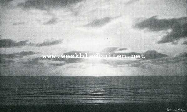 Onbekend, 1907, Onbekend, Weerkundige mededeelingen. Wolkenphotografie. Afb. 7. Zonsondergang aan zee