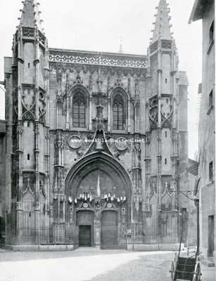 Frankrijk, 1908, Avignon, Auto-tocht Genua-Amsterdam. Avignon. Eglise St. Pierre