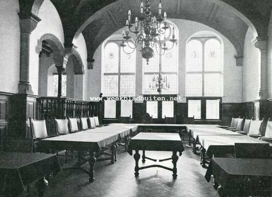 Utrecht, 1908, Zeist, Het nieuwe Raadhuis te Zeist. (de raadzaal)