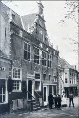 Noord-Holland, 1909, Enkhuizen, Waag te Enkhuizen (zijgevel)