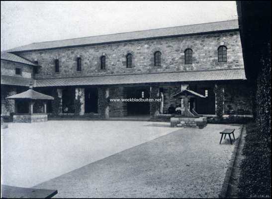Duitsland, 1909, Bad Homburg vor der Hh, De Saalburg. Atrium met de bronnen II en III