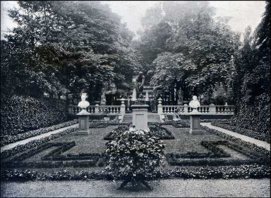 Noord-Holland, 1909, Amsterdam, Iets over stadstuinen. Tuin van perceel Heeren gracht 458, gezien van het benedenhuis uit