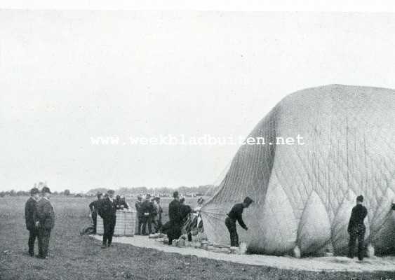 Onbekend, 1909, Onbekend, Luchtreizen met den vrijen ballon. De half gevulde ballon