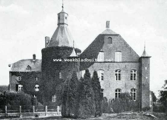 De Burcht Aldenghoir bij Haelen (L.). (W. naar O.)