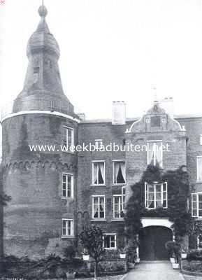 Limburg, 1910, Well, Het kasteel Well (L.). Het kasteel Well. Binnenhoofdingang met toren