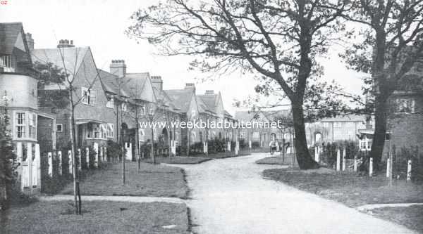 Engeland, 1911, Hampstead, Hampstead: een straat behaaglijk door haar afgeslotenheid, veel groen en oude boomen, welke bij den aanleg werden gespaard
