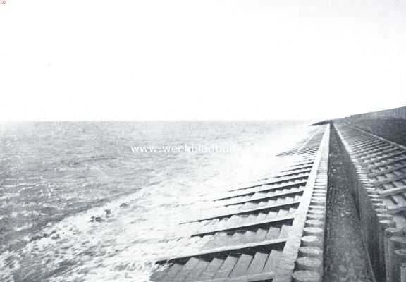 Zeeland, 1911, Onbekend, De betonwerken op het eiland Schouwen. Balkenglooiing aan den Langendijk, bij matigen wind tijdens gewoon hoog water