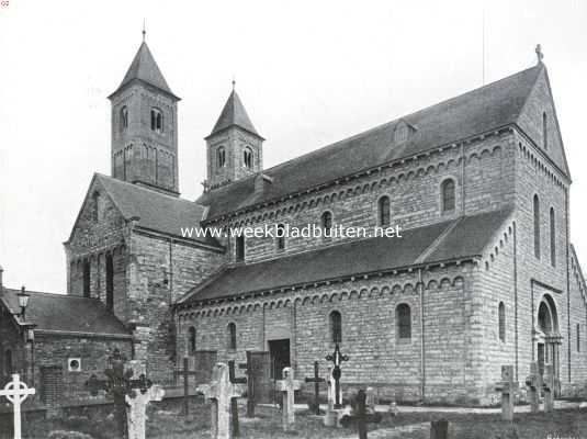 Limburg, 1911, St. Odilinberg, De kerk van St. Odilinberg. Van terzijde gezien