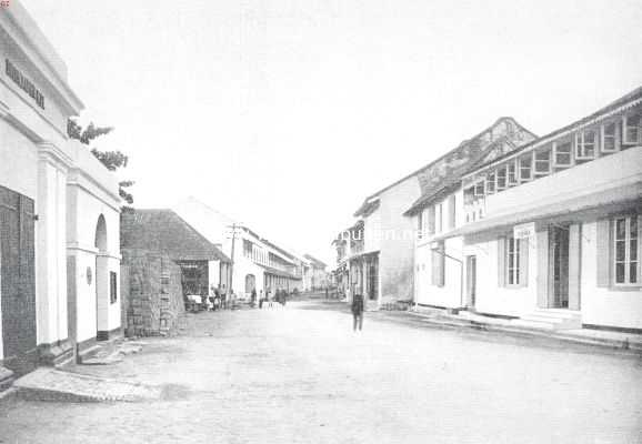 Indonesi, 1911, Makassar, Makassar. Chineesche straat te Makassar