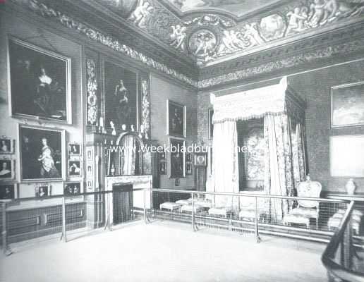 Engeland, 1912, Richmond upon Thames, Een bezoek aan Hampton Court Palace. De slaapkamer van Koning Willem III