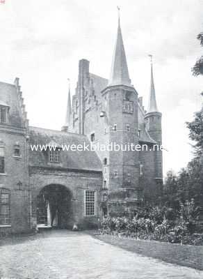 Noord-Brabant, 1913, Gemert, Het kasteel te Gemert. Rechtervleugel met poort. Achterzijde in laat-gothischen, Brabantschen stijl