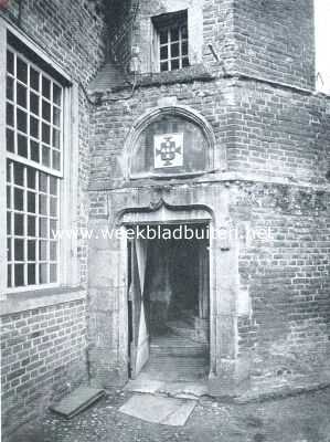 Noord-Brabant, 1913, Gemert, Het kasteel te Gemert. Poortje met Tudorboog aan den rechtervleugel van het kasteel