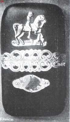 Zeeland, 1913, Onbekend, De sieraden bij de kleederdrachten in de verschillende provincies. Sigarenkoker met zilverbeslag