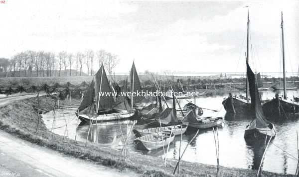 Noord-Brabant, 1913, Woudrichem, Een merkwaardig visschersstadje. De visschershaven te Woudrichem