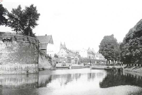Limburg, 1913, Maastricht, Bij de oude wallen van Maastricht 2