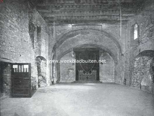 Belgi, 1913, Gent, 's-Gravensteen te Gent. 's-Gravensteen. De groote zaal in het hoofdgebouw