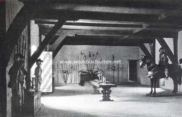 Noord-Holland, 1913, Muiden, In 't kasteel van Hooft. Het Muiderslot. De wapenzaal