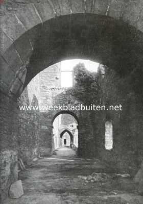 Rune der St. Baafs-abdij te Gent. Kloostergang aan de zijde van het refectorium