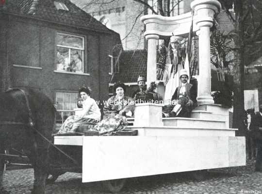 Zuid-Holland, 1913, Gouda, De onafhankelijkheidsfeesten te Gouda op 19 Nov. l.l. De zegewagen 