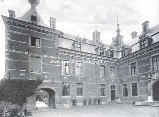 Kasteel Eysden. Het slotplein