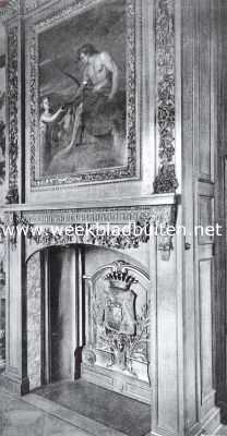 Gelderland, 1914, Doetinchem, De Slangenburg. Schoorsteenmantel in een der salons van den Slangenburg