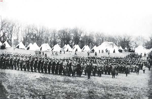 Noord-Ierland, 1914, Onbekend, Ulster onder de wapenen. Parade van vrijwilligers op het Clandeboyne Camp