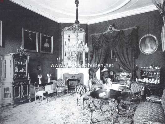 Gelderland, 1914, Velp, Het kasteel Biljoen. Kijkje in een der salons