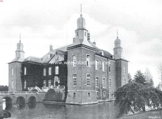 Limburg, 1914, Swalmen, Het kasteel Hillenrade te Swalmen. De voorgevel met rechterzijvleugel