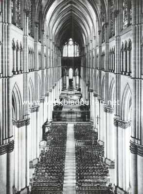 Frankrijk, 1914, Reims, Het inwendige van de kathedraal te Reims