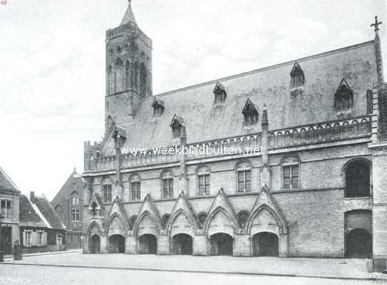 Belgi, 1914, Nieuwpoort, Nieuwpoort in West-Vlaanderen. De Lakenhal van 1480