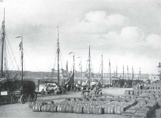 Zuid-Holland, 1914, Scheveningen, Scheveningen en het visserijbedrijf. Gezicht op de Scheveningsche haven