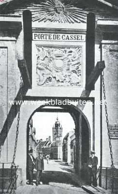 Frankrijk, 1914, Bergues, Een merkwaardige landstreek tusschen Yperen en Calais. De Casselsche Poort te St. Winocksbergen (Bergues) met kijkje in de Zuidstraat