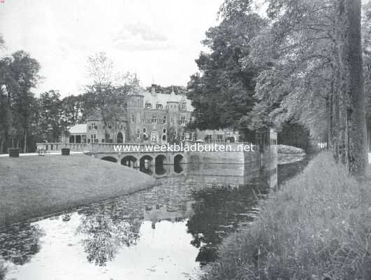 Utrecht, 1915, Breukelen, Het kasteel Nyenrode. Zuidzijde met slotgracht