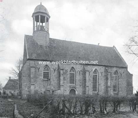 Overijssel, 1915, Weerselo, Belgische vluchtelingen in de Stiftskerk te Weerselo. De Zuidzijde der kerk