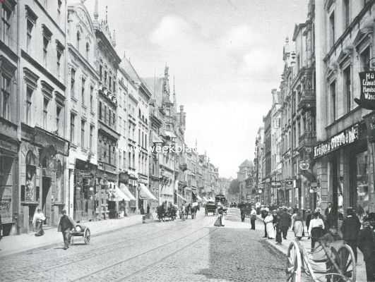 Rusland, 1915, Kaliningrad, Koningsbergen. De Kneiphfsche Langgasse, een van de voornaamste straten der stad