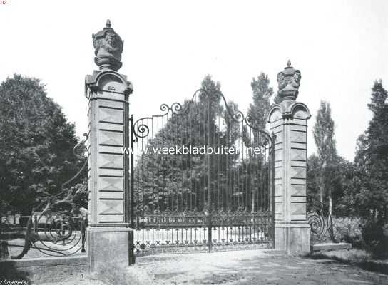 Zuid-Holland, 1915, Oegstgeest, Oud-Poelgeest. Het toegangshek