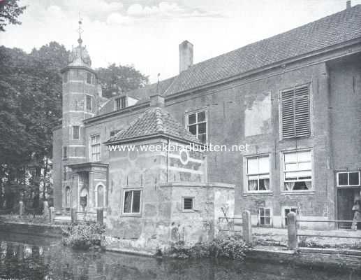 Het Huis te Hoorn. De Westelijke gevel met bakhuis