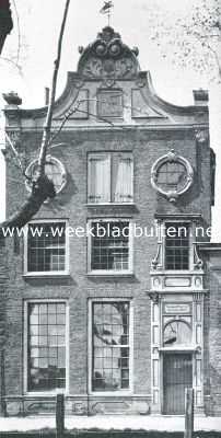 Noord-Holland, 1916, Medemblik, Medemblik de oudste. Huis in Louis XIV-stijl aan de Ingepolderde Haven