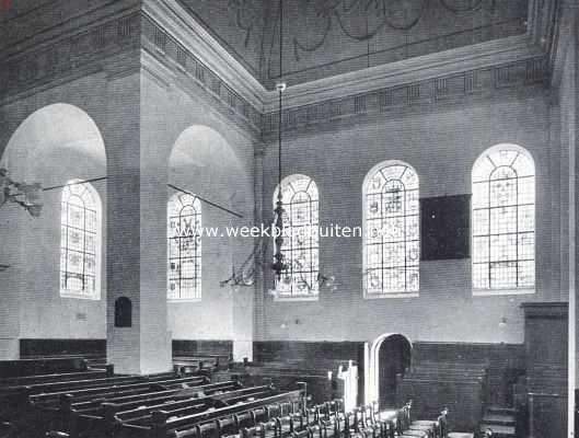 Zuid-Holland, 1916, Oudshoorn, De Hervormde Renaissance-kerken in Nederland. Een vijftal gekleurde ramen in de kerk te Oudshoorn