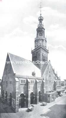 Noord-Holland, 1917, Alkmaar, Waag en Kaasmarkt te Alkmaar. Tegenwoordige toestand van het Waaggebouw, gezien van het Zuid-Oosten