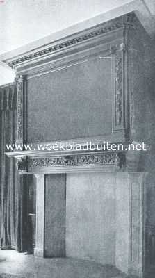 Zuid-Holland, 1917, Rotterdam, Het Heilige Geesthuis te Rotterdam. Gebeeldhouwde schoorsteen in de Regentenkamer van het voormalige Oudemannenhuis te Rotterdam