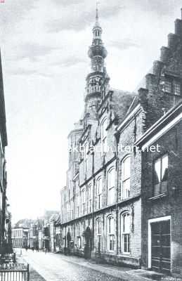 Zeeland, 1917, Zierikzee, Zierikzee. Gezicht in de Meelstraat. Rechts het Stadhuis