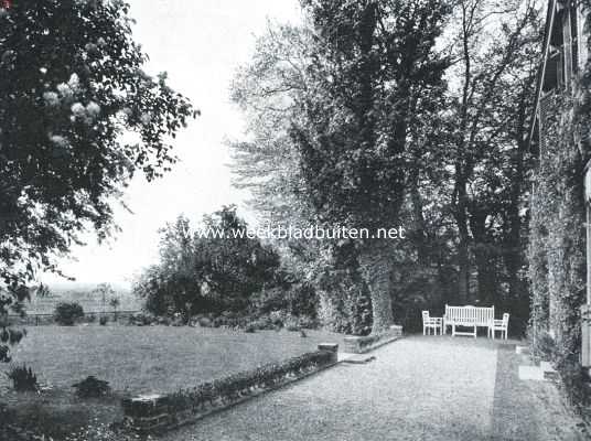 Zuid-Holland, 1917, Voorhout, In den tuin van het 