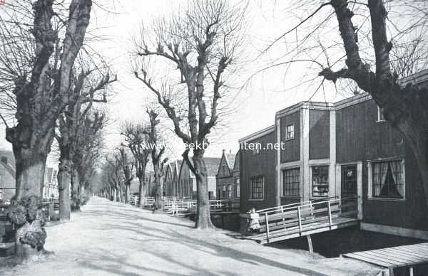 Noord-Holland, 1917, Hoorn, Door de nijvere 