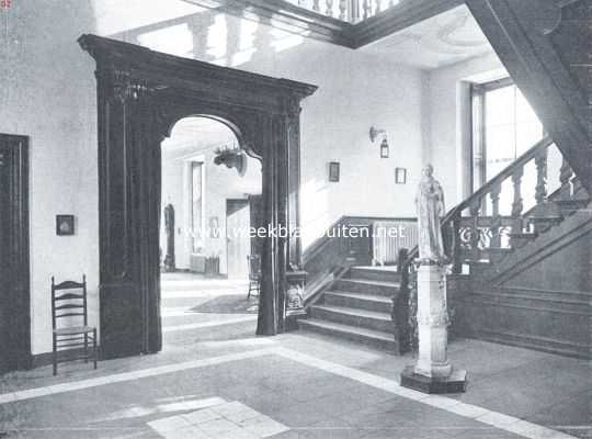 Gelderland, 1918, 's-Heerenberg, Het Huis Bergh. Gedeelte van het trappenhuis