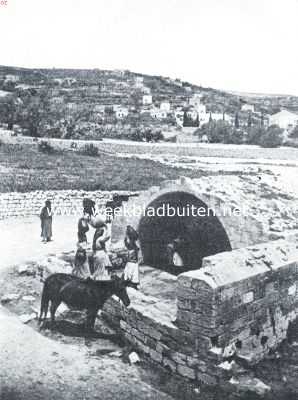 Palestina, 1918, Hebron, Een bron bij Hebron in Palestina