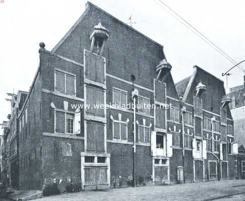 Noord-Holland, 1918, Amsterdam, De gebouwen der Oost-Indische Compagnie. Het O-.I. pakhuis 