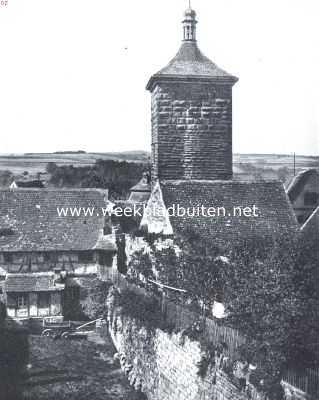 Duitsland, 1918, Rothenburg ob der Tauber, Rothenburg ob der Tauber. De Siebertoren met gedeelte van den Stadsmuur
