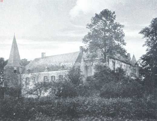 Gelderland, 1918, Hernen, Het kasteel Hernen, van den weg af gezien. Linkerzijvleugel